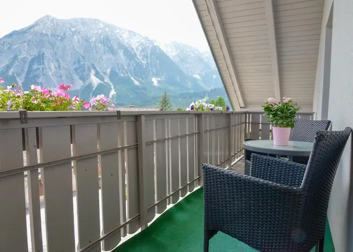 Alpine Appartement Top 8 By Aa Holiday Homes